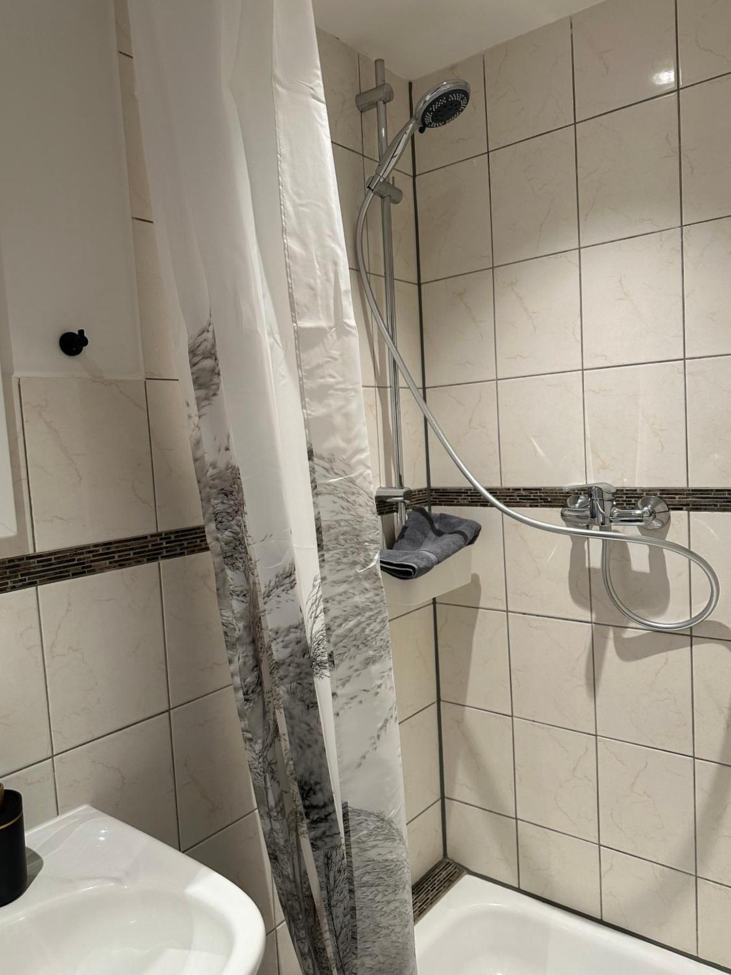 リューベックUrlaub Im Historischen Muellerhaus, Dachgiebelアパートメント エクステリア 写真